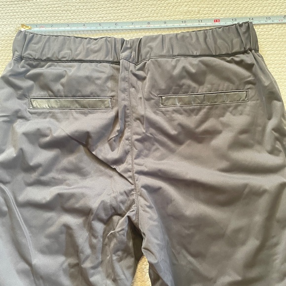 Uniqlo Women's Gray Hiking Outdoor Active Capri Pant Size S - Picture 10 of 10